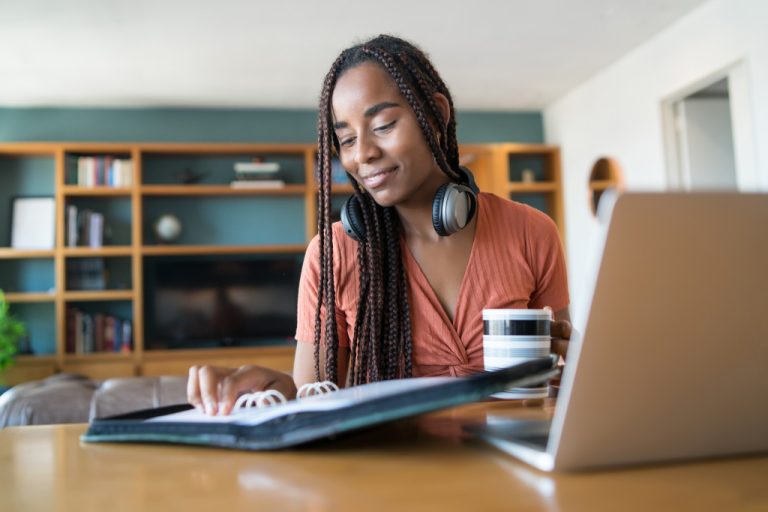 Ideas for Setting Up an Office Away From the Office